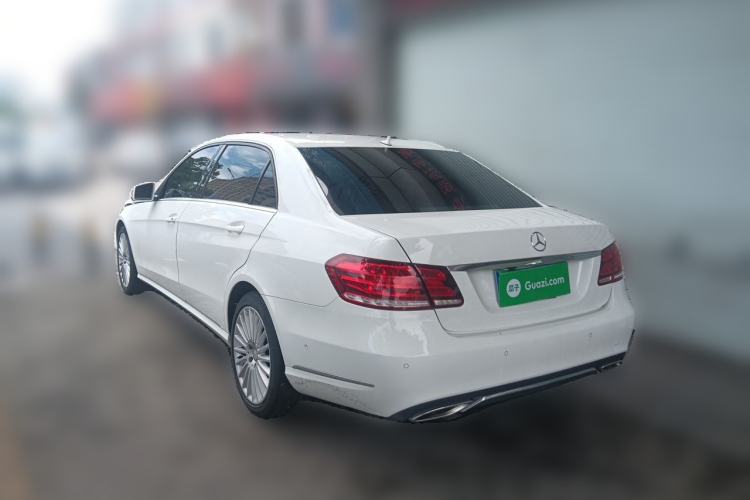 Used Mercedes-Benz E-Class 2015 E 200 L Rear Left 45 Deg