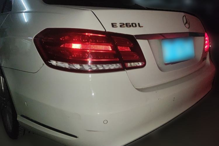 Used Mercedes-Benz E-Class 2015 E 260 L Rear Left 45 Deg