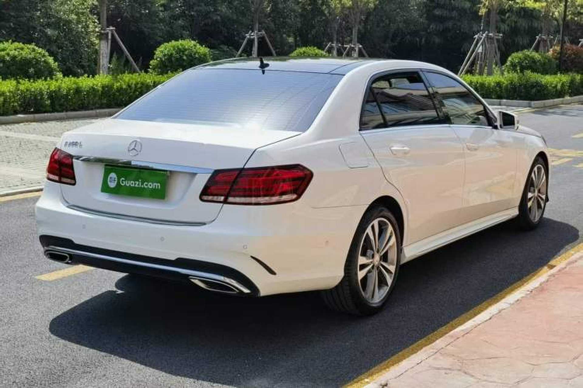 Used Mercedes-Benz E-Class 2015 Facelift E 200 L Sport Edition Rear Left 45 Deg