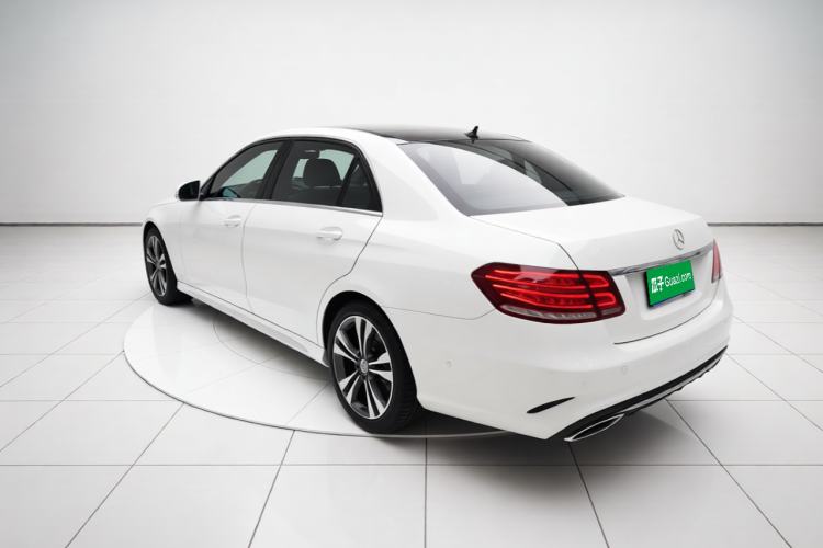Used Mercedes-Benz E-Class 2015 Facelift E 200 L Sport Edition Rear Left 45 Deg