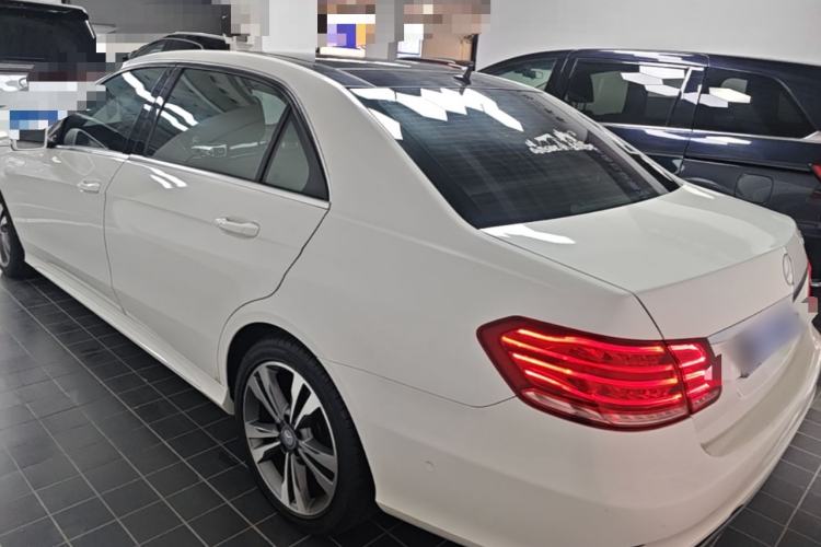 Used Mercedes-Benz E-Class 2015 Facelift E 200 L Sport Edition Rear Left 45 Deg