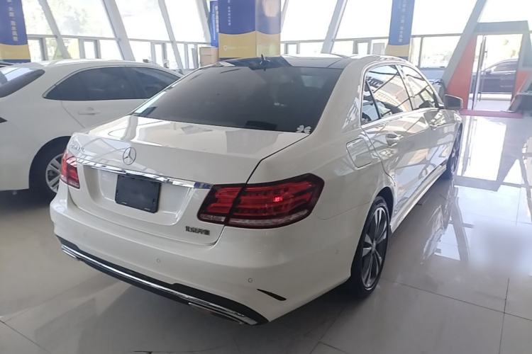 Used Mercedes-Benz E-Class 2015 Facelift E 200 L Sport Edition Rear Right 45 Deg