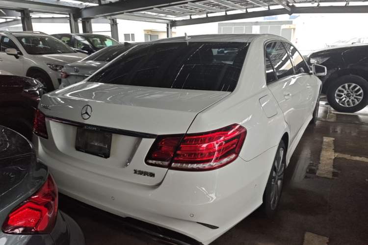Used Mercedes-Benz E-Class 2015 E 260 L Sport Edition Rear Right 45 Deg