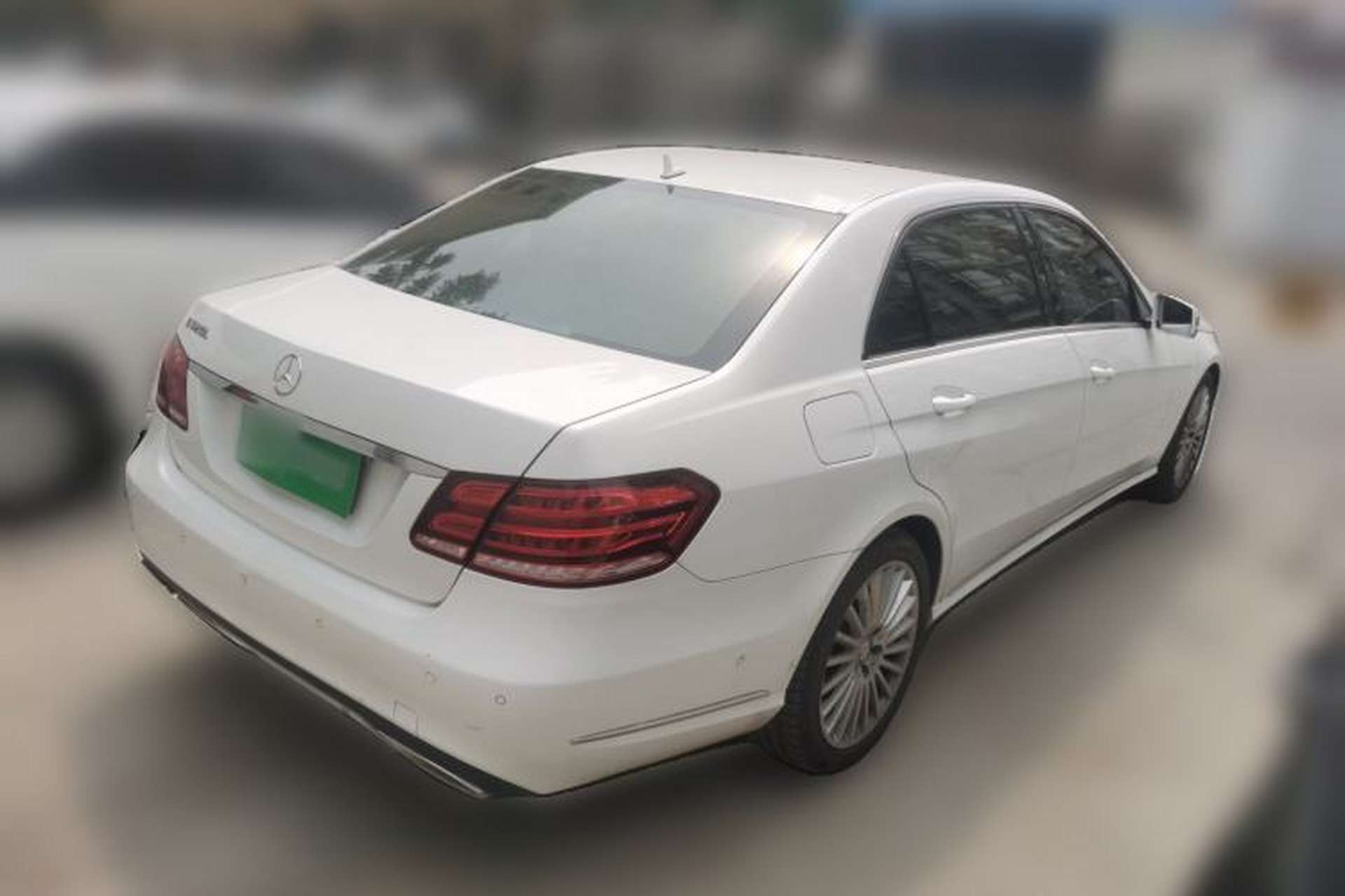 Used Mercedes-Benz E-Class 2015 Facelift E 200 L Rear Right 45 Deg