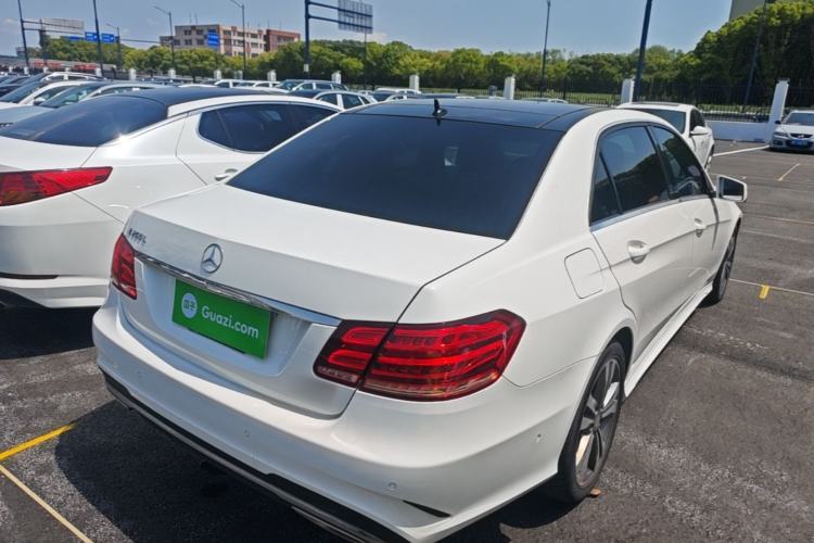 Used Mercedes-Benz E-Class 2015 Revised E 260 L Sporty and Stylish Edition Rear Right 45 Deg