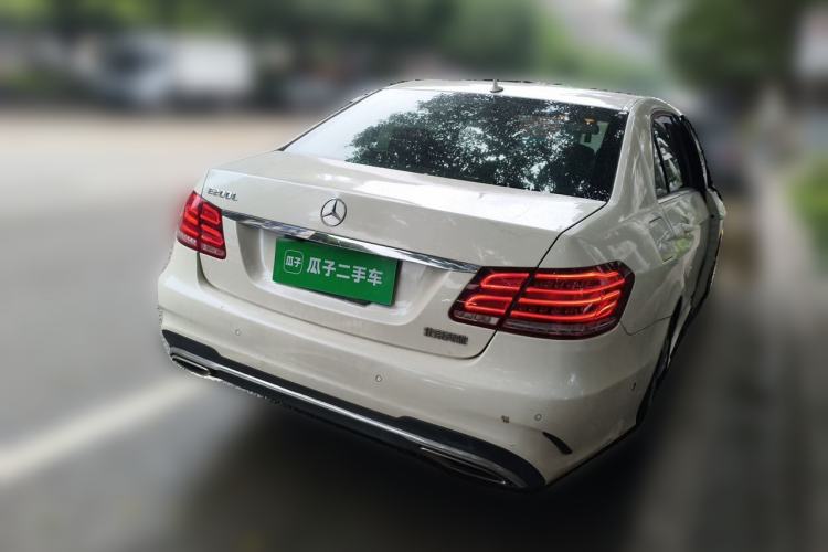Used Mercedes-Benz E-Class 2015 Facelift E 200 L Sport Edition Rear Right 45 Deg