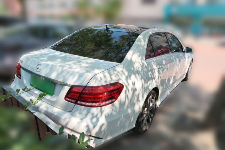 Used Mercedes-Benz E-Class 2015 E 260 L Sport & Fashion Model Rear Right 45 Deg
