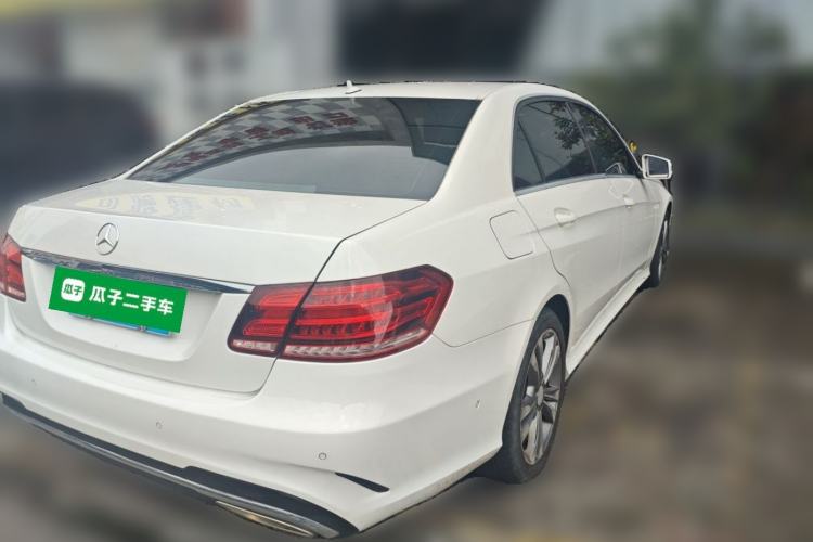 Used Mercedes-Benz E-Class 2015 Facelift E 200 L Sport Edition Rear Right 45 Deg