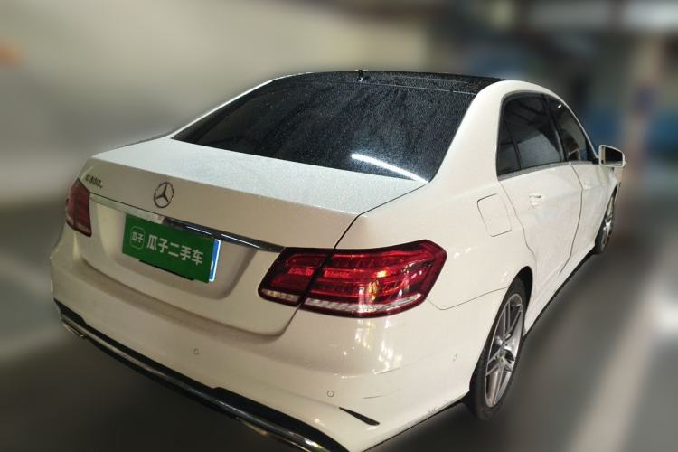 Used Mercedes-Benz E-Class 2015 E 260 L Sport & Fashion Model Rear Right 45 Deg