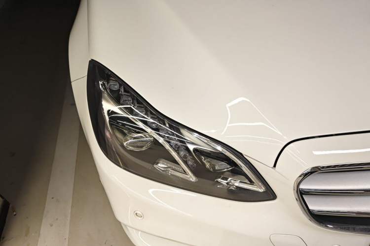 Used Mercedes-Benz E-Class 2015 E 260 L Sport Luxury Model Right Front Headlight