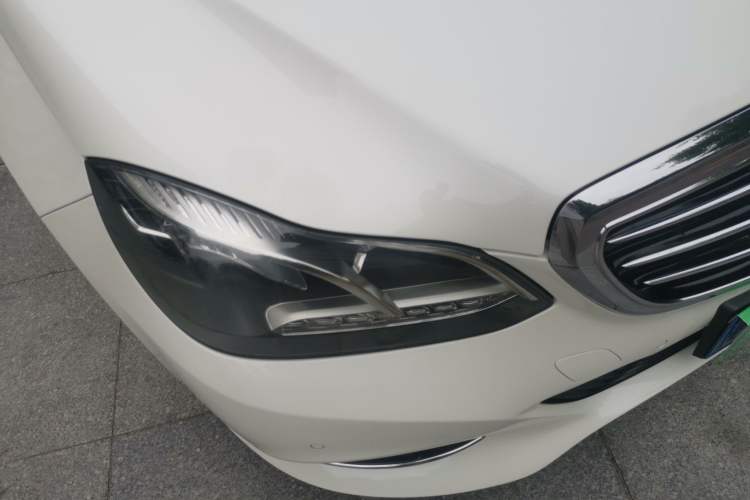 Used Mercedes-Benz E-Class 2015 E 260 L Right Front Headlight