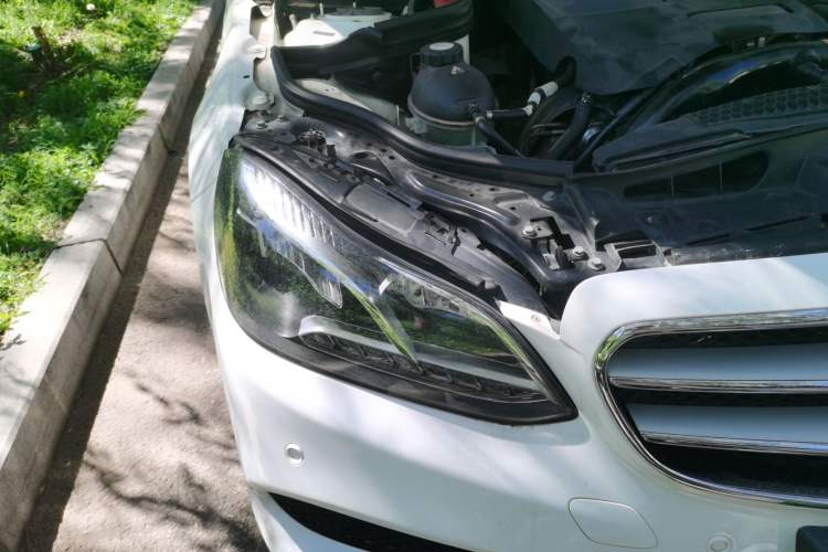 Used Mercedes-Benz E-Class 2015 Facelift E 200 L Sport Edition Right Front Headlight