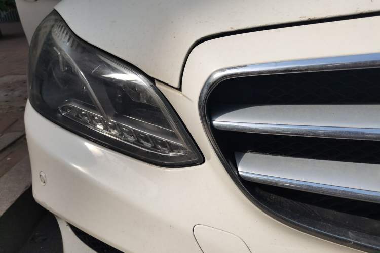 Used Mercedes-Benz E-Class 2015 Restyled E 260 L Sport Edition Right Front Headlight