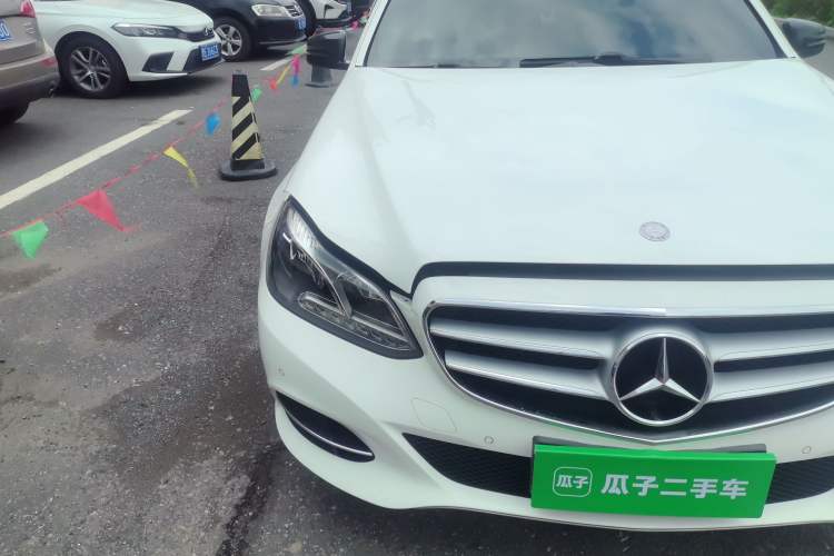 Used Mercedes-Benz E-Class 2015 E 200 L Sport Edition Right Front Headlight