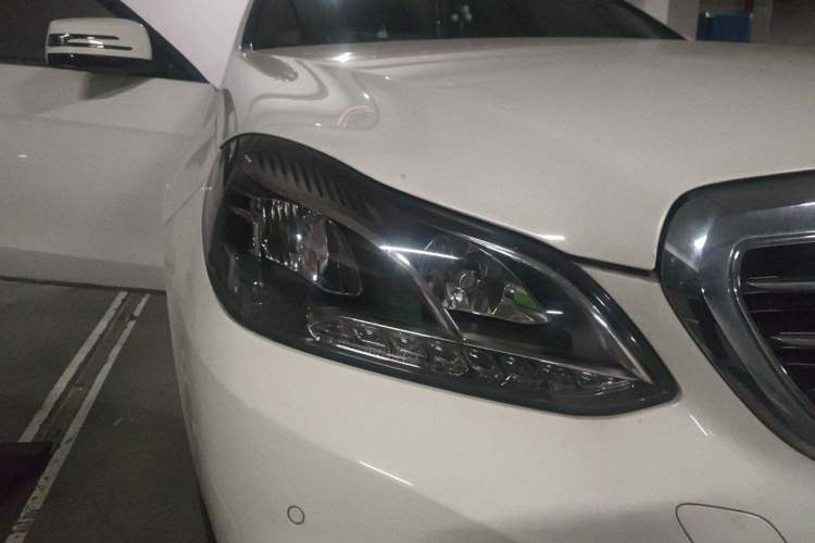 Used Mercedes-Benz E-Class 2015 E 320 L 4MATIC Right Front Headlight
