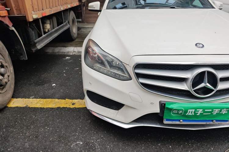 Used Mercedes-Benz E-Class 2015 Facelift E 200 L Sport Edition Right Front Headlight