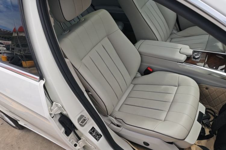 Used Mercedes-Benz E-Class 2015 Facelift E 200 L Right Front Seat