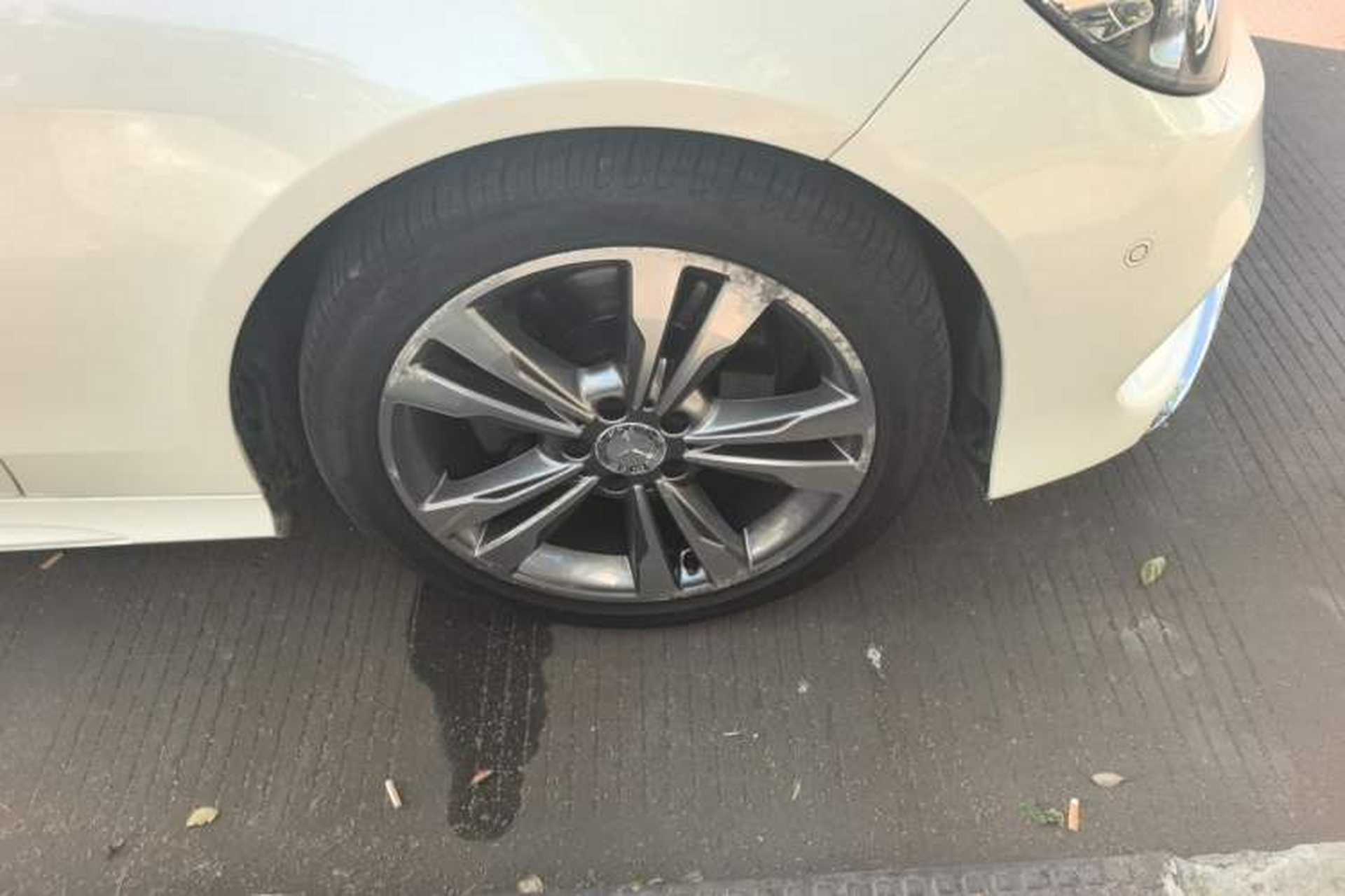 Used Mercedes-Benz E-Class 2015 Restyled E 260 L Sport Edition Right Front Wheel Hub