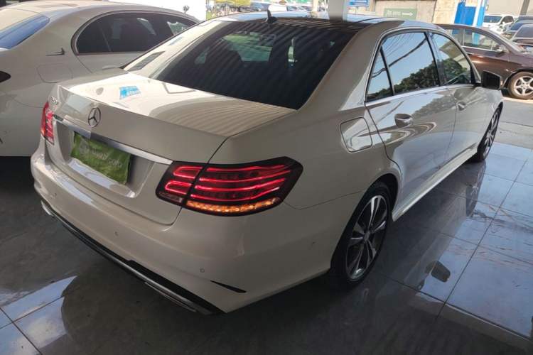Used Mercedes-Benz E-Class 2015 Restyled E 260 L Sport Edition Right Rear Taillight