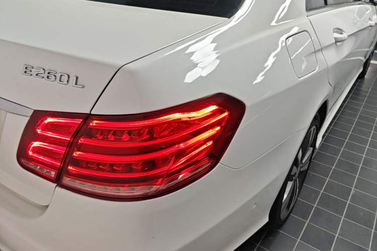 Used Mercedes-Benz E-Class 2015 Facelift E 200 L Sport Edition Right Rear Taillight