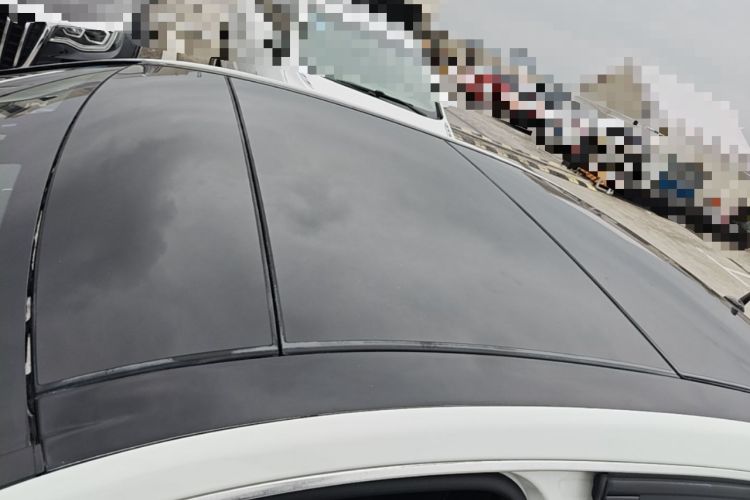 Used Mercedes-Benz E-Class 2015 E 260 L Sport & Fashion Model Roof