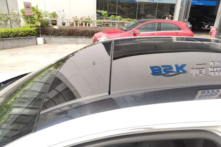 Used Mercedes-Benz E-Class 2015 Restyled E 260 L Sport Edition Roof