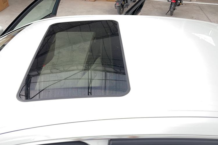 Used Mercedes-Benz E-Class 2015 E 260 L Sport Edition Roof