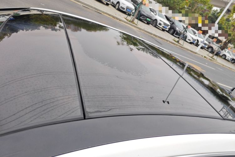 Used Mercedes-Benz E-Class 2015 Facelift E 200 L Roof