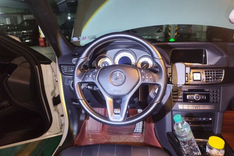 Used Mercedes-Benz E-Class 2015 E 260 L Sport Edition Steering Wheel