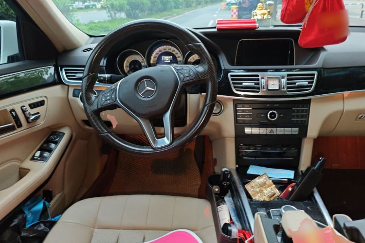 Used Mercedes-Benz E-Class 2015 Restyled E 260 L Sport Edition Steering Wheel