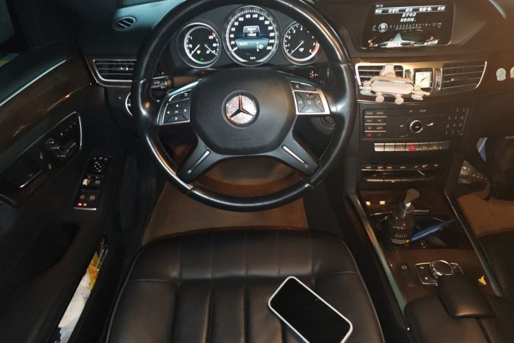 Used Mercedes-Benz E-Class 2015 Revised E 260 L Steering Wheel