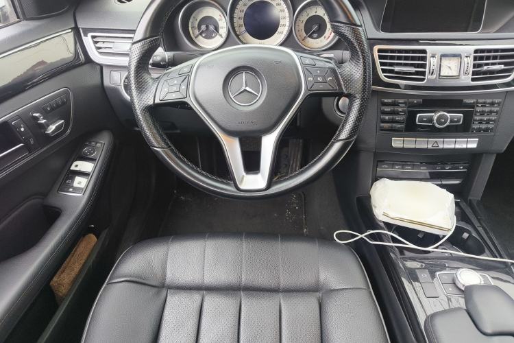 Used Mercedes-Benz E-Class 2015 E 260 L Sport Edition Steering Wheel