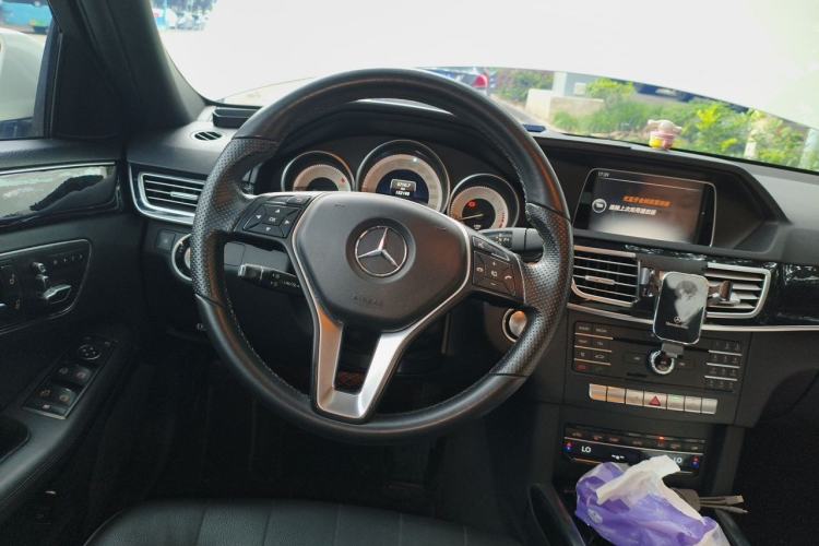Used Mercedes-Benz E-Class 2015 Facelift E 200 L Sport Edition Steering Wheel