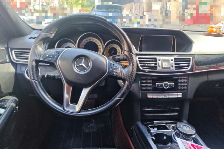 Used Mercedes-Benz E-Class 2015 E 260 L Sport Edition Steering Wheel
