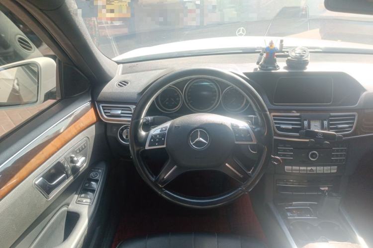 Used Mercedes-Benz E-Class 2015 E 200 L Steering Wheel