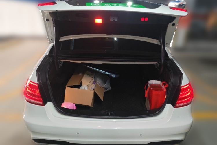 Used Mercedes-Benz E-Class 2015 E 260 L Sport Edition Trunk