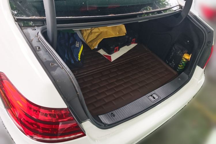 Used Mercedes-Benz E-Class 2015 E 260 L Sport Luxury Model Trunk