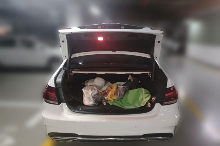 Used Mercedes-Benz E-Class 2015 E 260 L Sport Edition Trunk