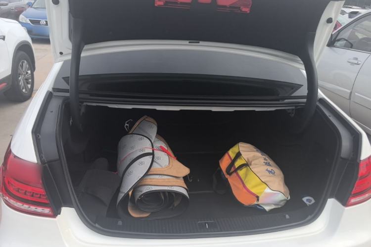 Used Mercedes-Benz E-Class 2015 E 260 L Sport Edition Trunk