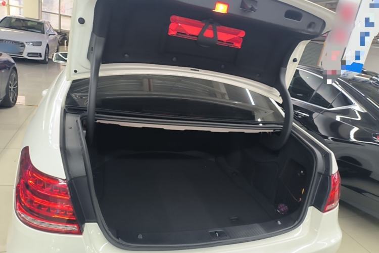 Used Mercedes-Benz E-Class 2015 E 260 L Sport Edition Trunk