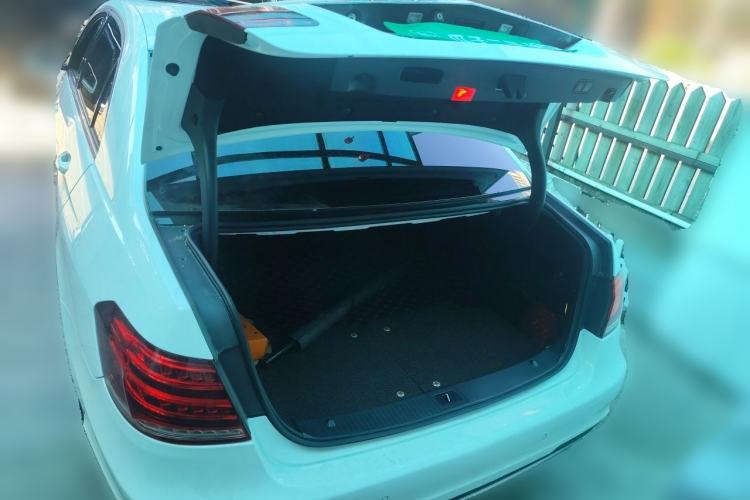 Used Mercedes-Benz E-Class 2015 Restyled E 260 L Sport Edition Trunk