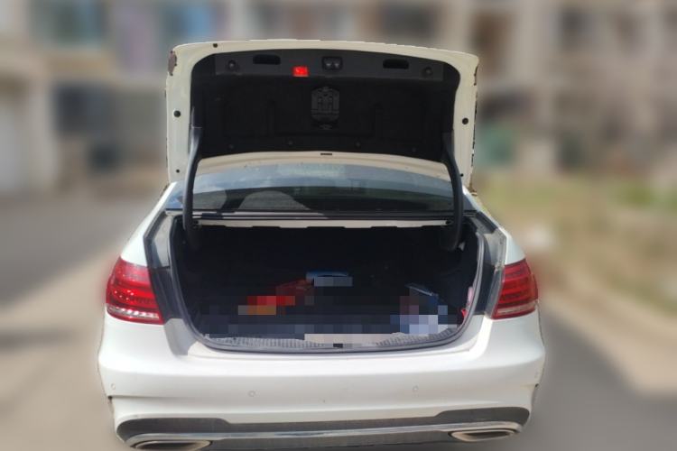 Used Mercedes-Benz E-Class 2015 E 260 L Sport Edition Trunk