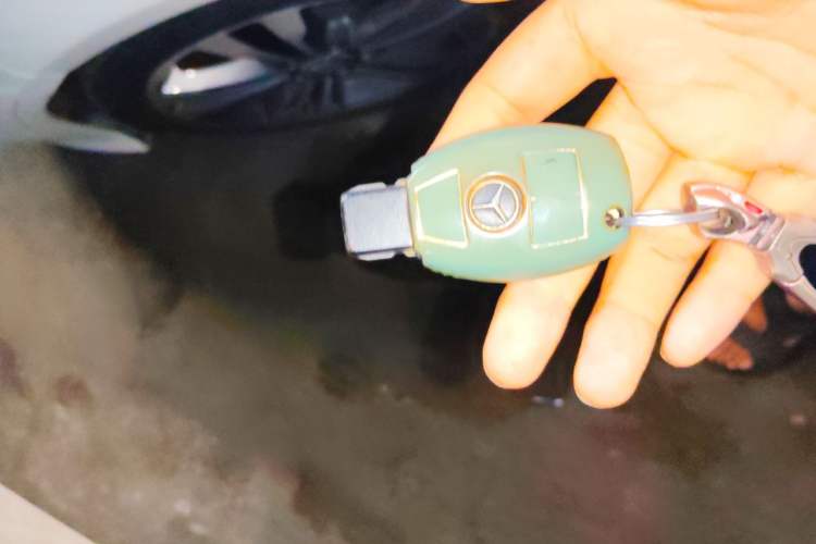 Used Mercedes-Benz E-Class 2015 E 260 L Sport Edition Vehicle Key