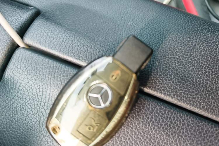 Used Mercedes-Benz E-Class 2015 E 260 L Sport Luxury Model Vehicle Key