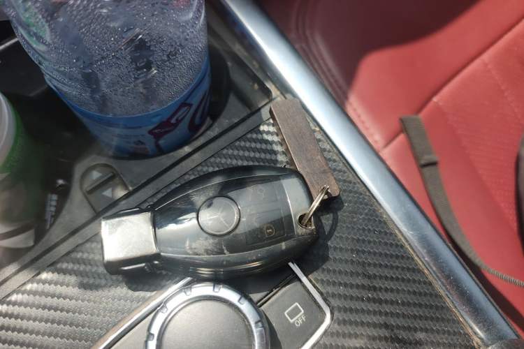 Used Mercedes-Benz E-Class 2015 E 200 L Vehicle Key