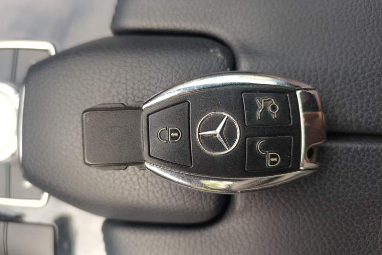 Used Mercedes-Benz E-Class 2015 E 260 L Sport Luxury Model Vehicle Key
