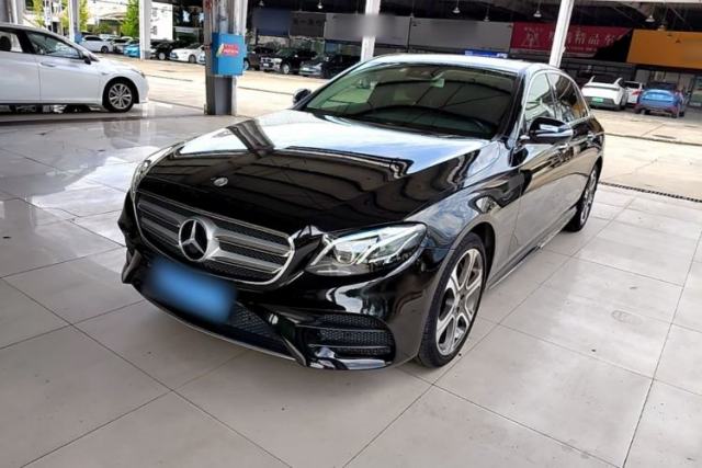 Used Mercedes-Benz E-Class 2016 E 300 L Sporty and Stylish Model