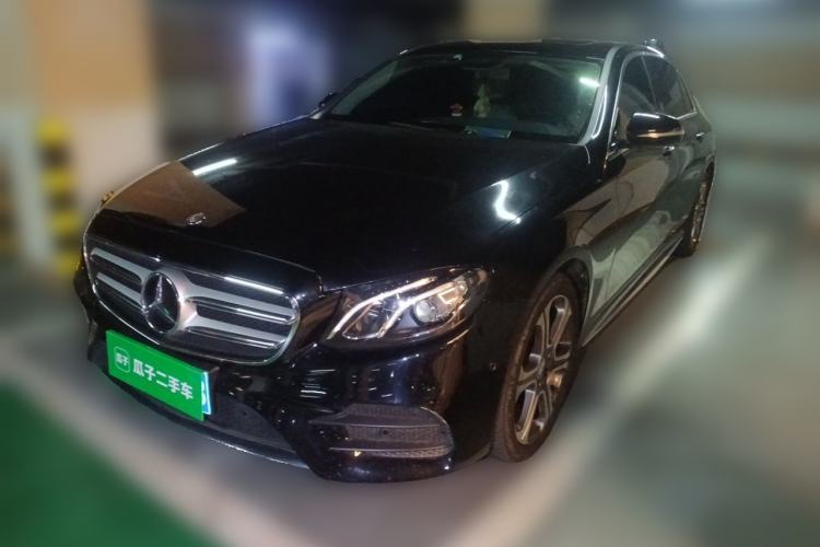 Used Mercedes-Benz E-Class 2016 E 300 L Sporty and Stylish Model Guazi used car, China used car export, Used car for sale, Used cars, Cheapest cars for sale