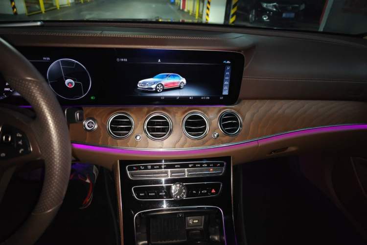 Used Mercedes-Benz E-Class 2016 E 300 L Stylish Model Audio And AC Panel
