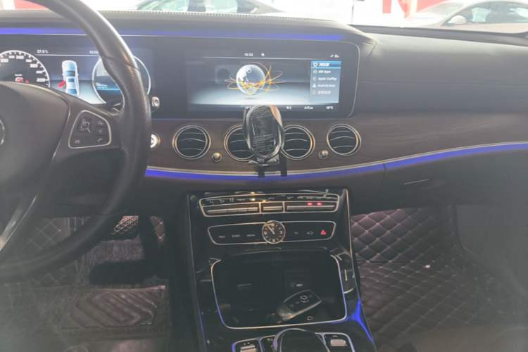 Used Mercedes-Benz E-Class 2016 E 300 L Stylish Model Audio And AC Panel